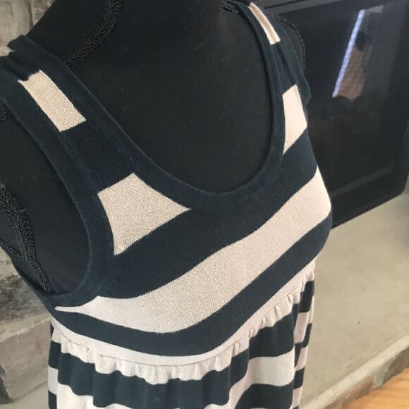 Xhilaration, Woman's Tank Tunic, Striped Black & Taupe, Small - Picture 3 of 9